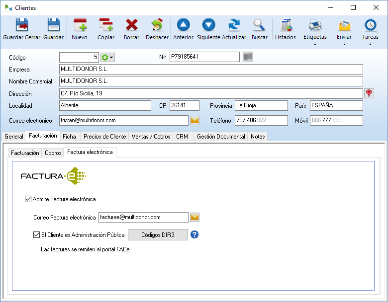 Configure la factura electrónica en la ficha del cliente